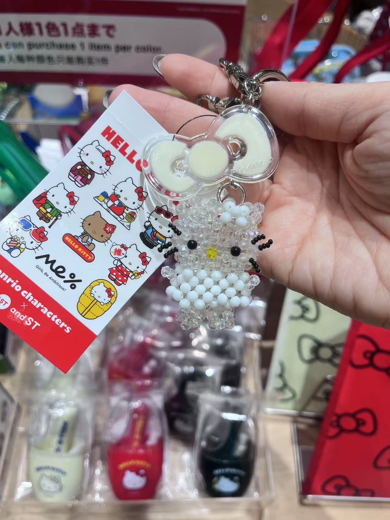 白色串珠kt造型  白色蝴蝶结