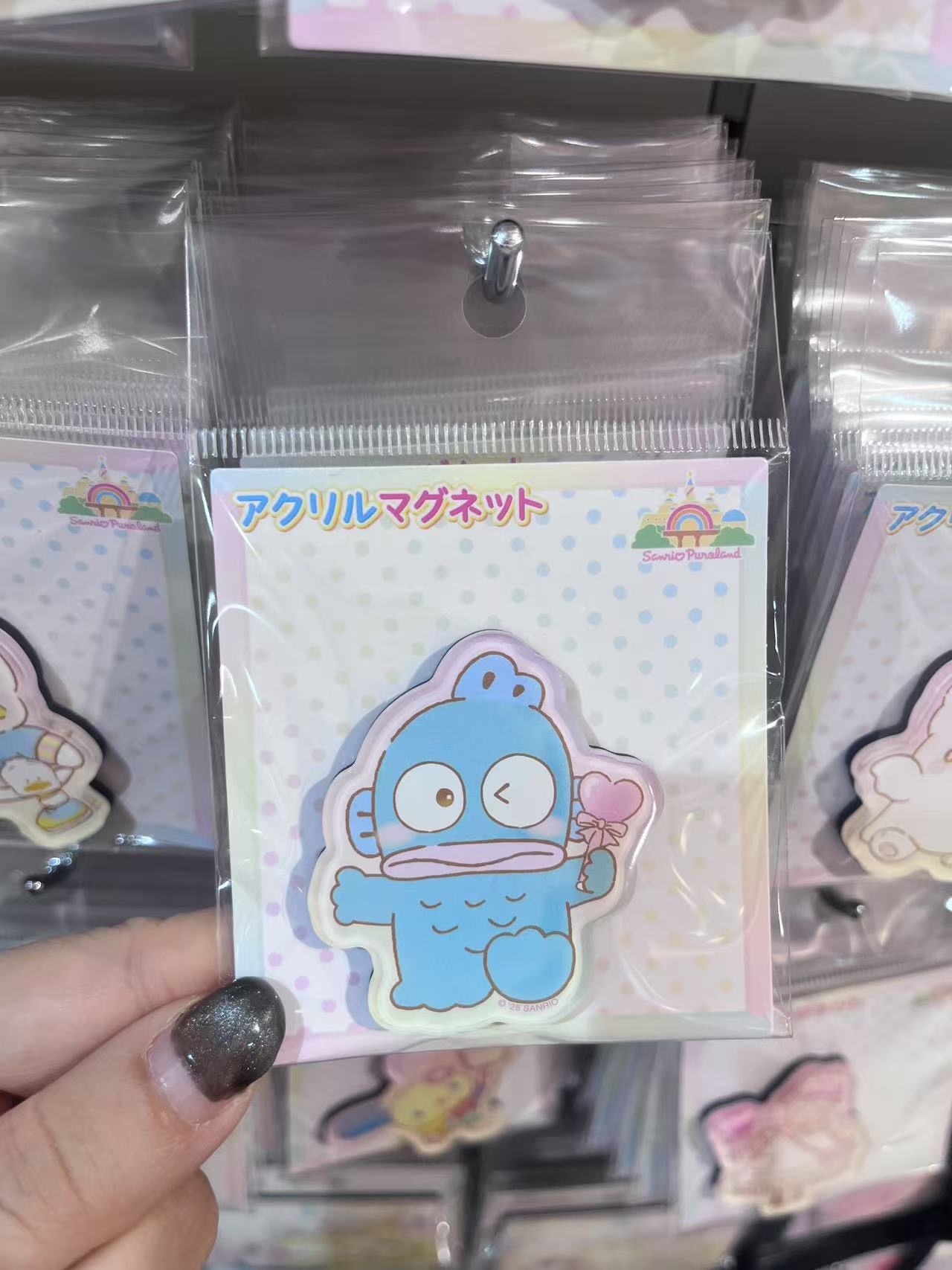 三丽欧 丑鱼 手拿粉色棒 冰箱贴