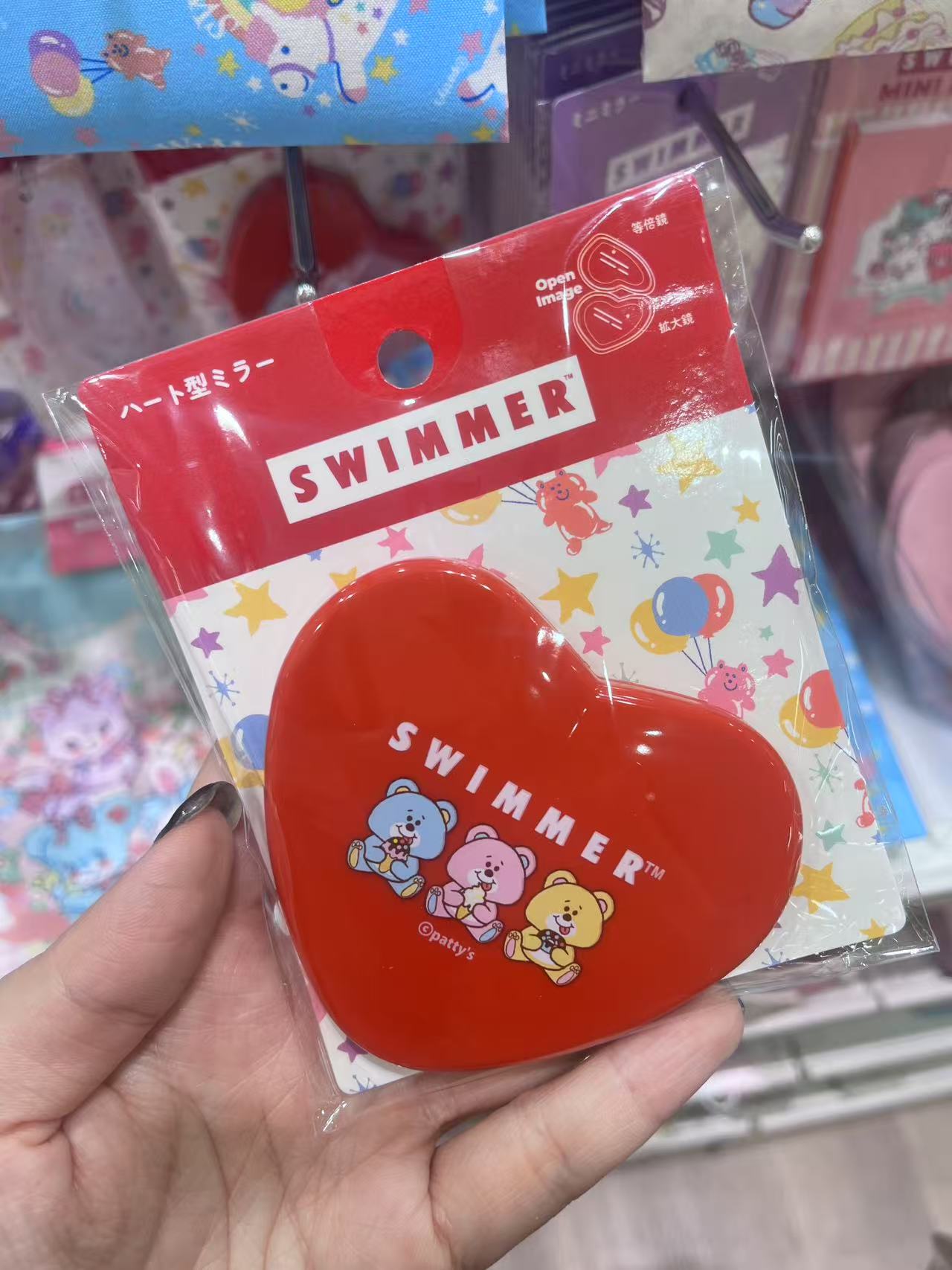 Swimmer  红色爱心 三只小熊 镜子
