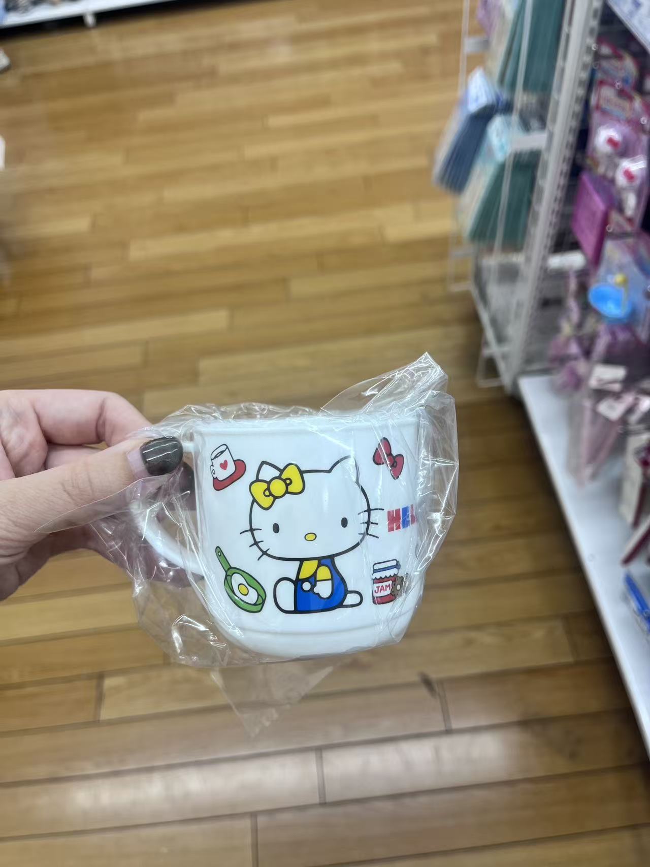 三丽欧 kt 图案 杯子