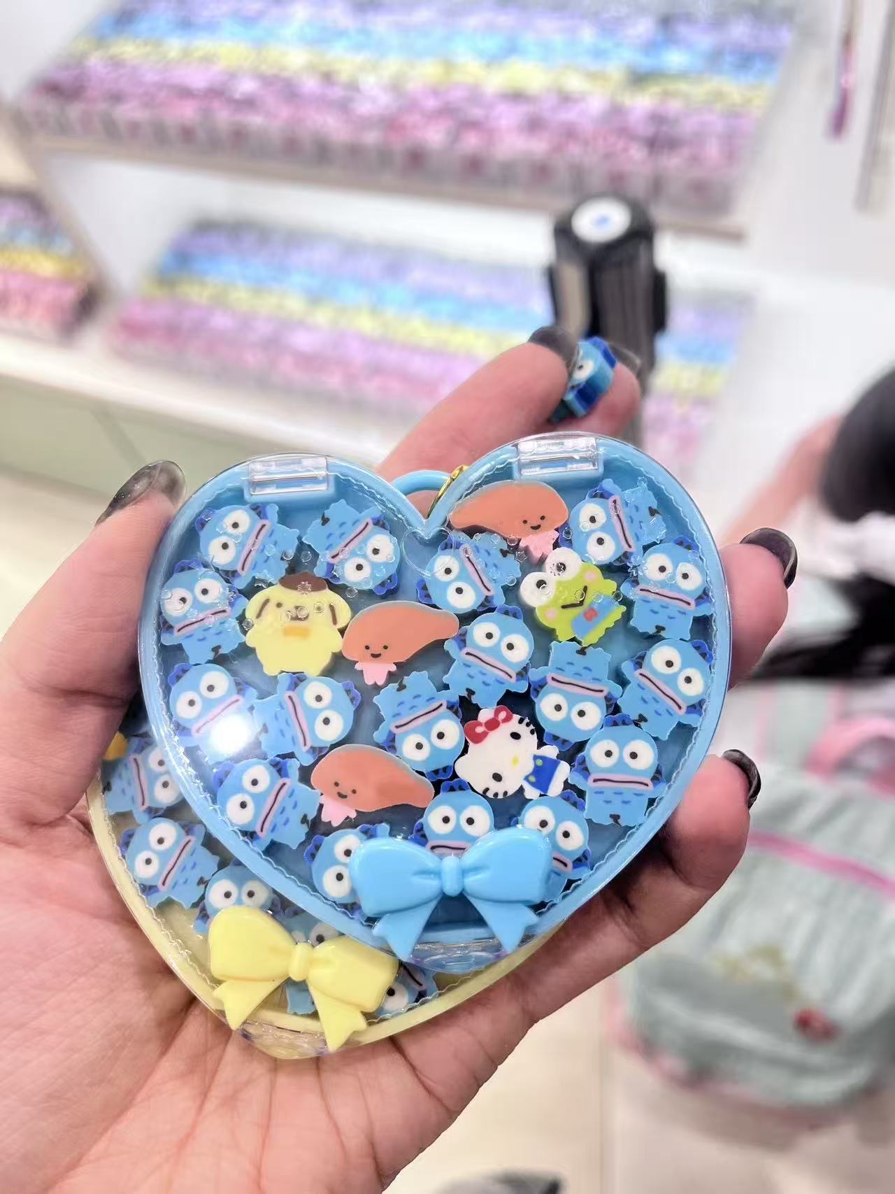 橡皮满塞  丑鱼和帕恰狗青蛙混搭