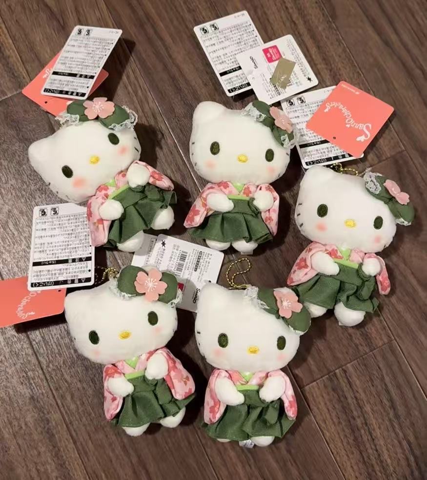 和服 抹茶色裙子 粉色樱花上衣 kt 挂件 