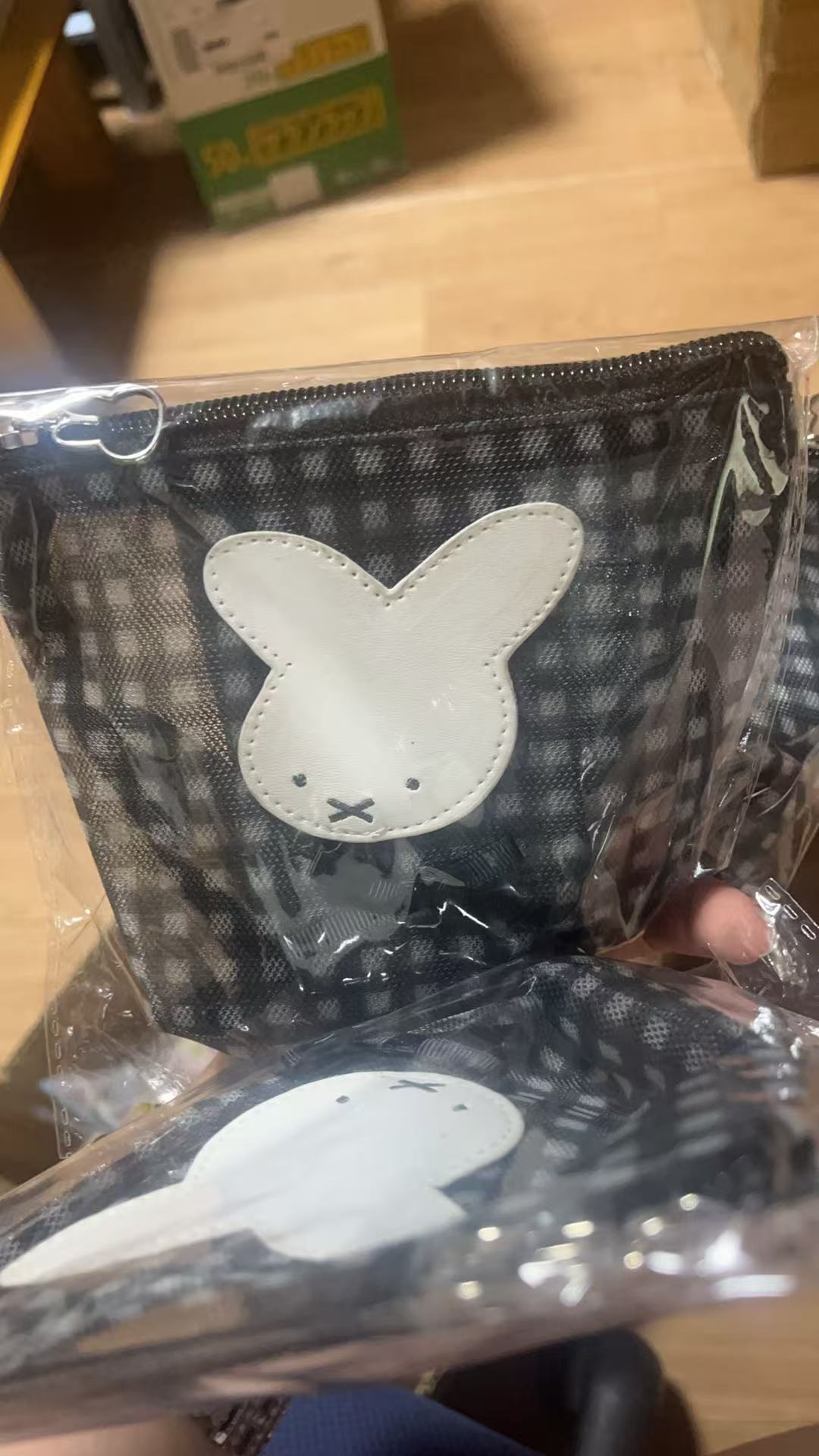黑色格子 米菲头 化妆包 