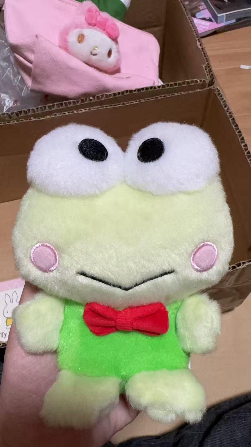 0825 小青蛙 绿色衣服红色领结