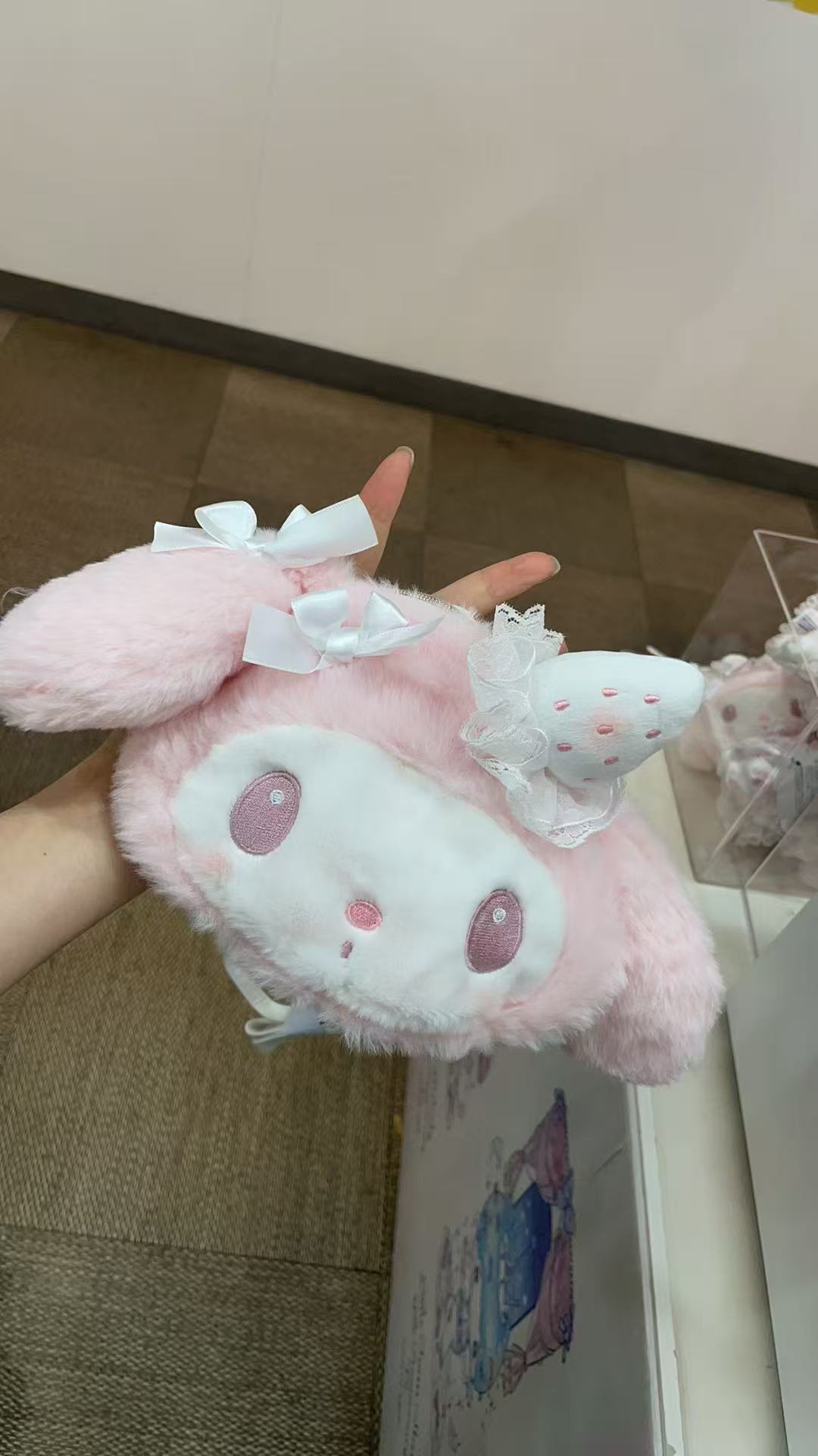 0905美乐蒂毛绒斜挎包