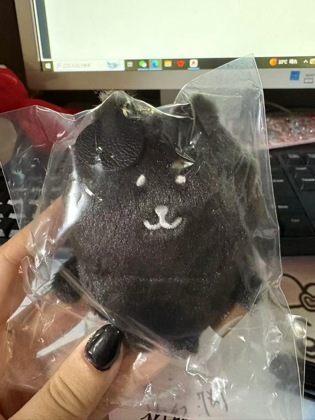 0917 自嘲熊 深灰色熊 挂件