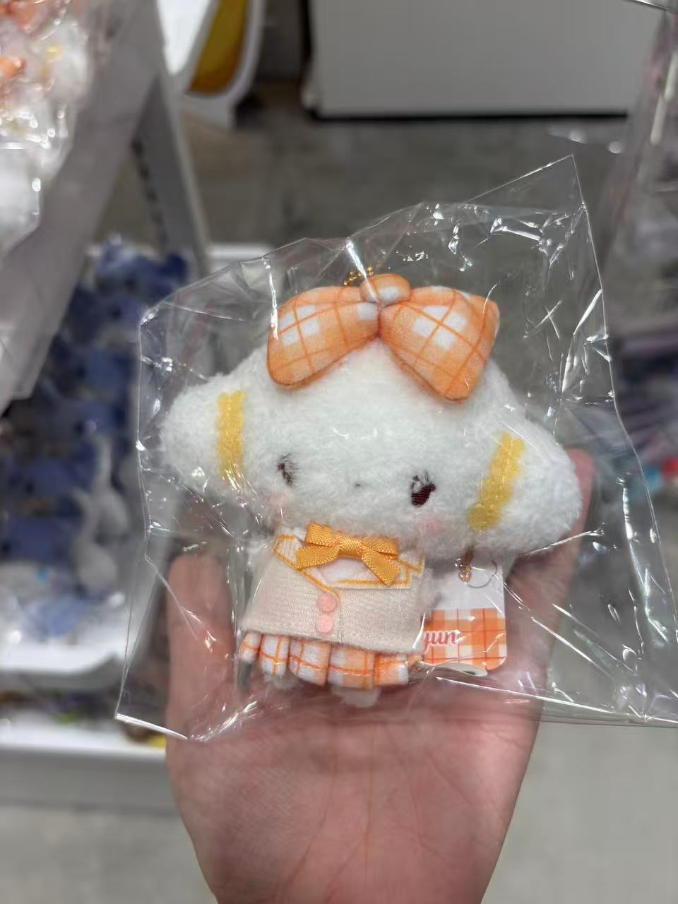 0918 三丽鸥 小麦云 橙色校服系列 挂件