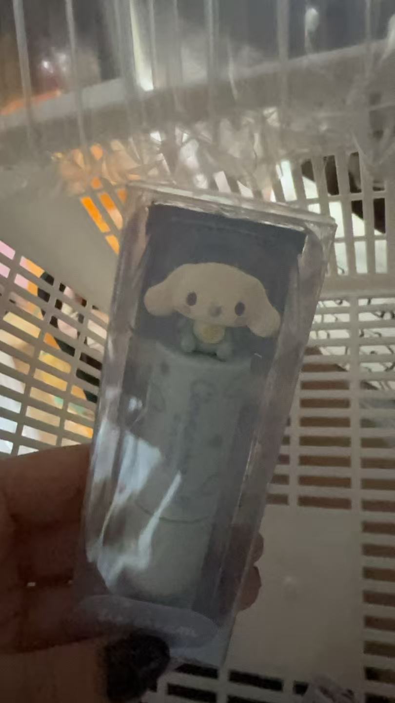 0918 三丽欧 玉桂狗蓝色 唇膏