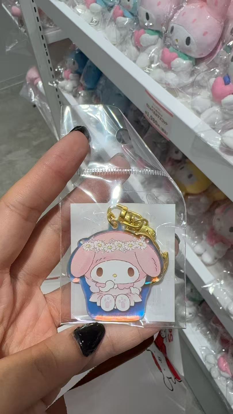 0919 三丽鸥 美乐蒂坐着头戴花环 亚克力挂件