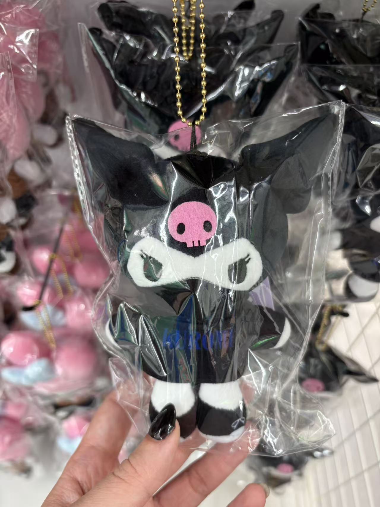 0919 三丽欧 库洛米 黑色上衣 黑色面罩 毛绒挂件 