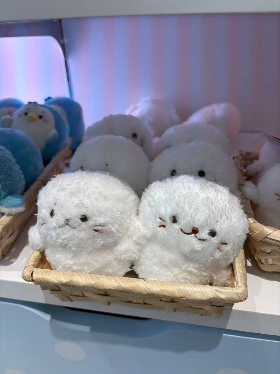 1026小海豹 毛茸茸可爱微笑 小手玉