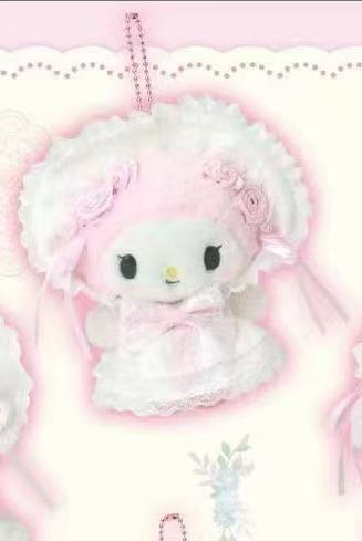 0925 三丽欧 美乐蒂白色连衣裙 粉色蝴蝶结 挂件 不保单！