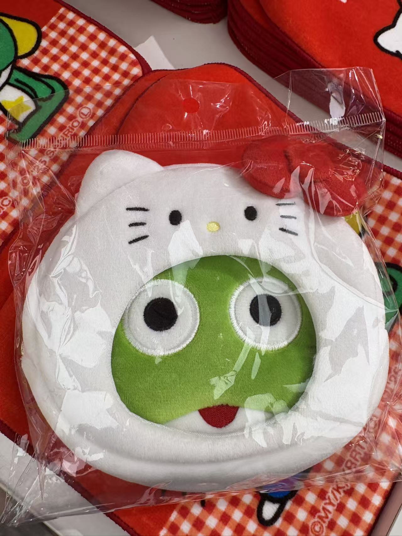 1003 KERORO联名三丽欧 kt头 圆形 绿色青蛙图案 收纳包