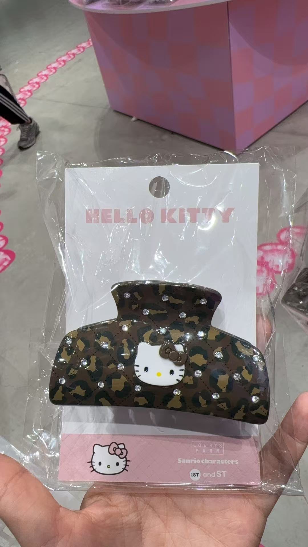 1001三丽鸥 kt 带钻棕色发夹