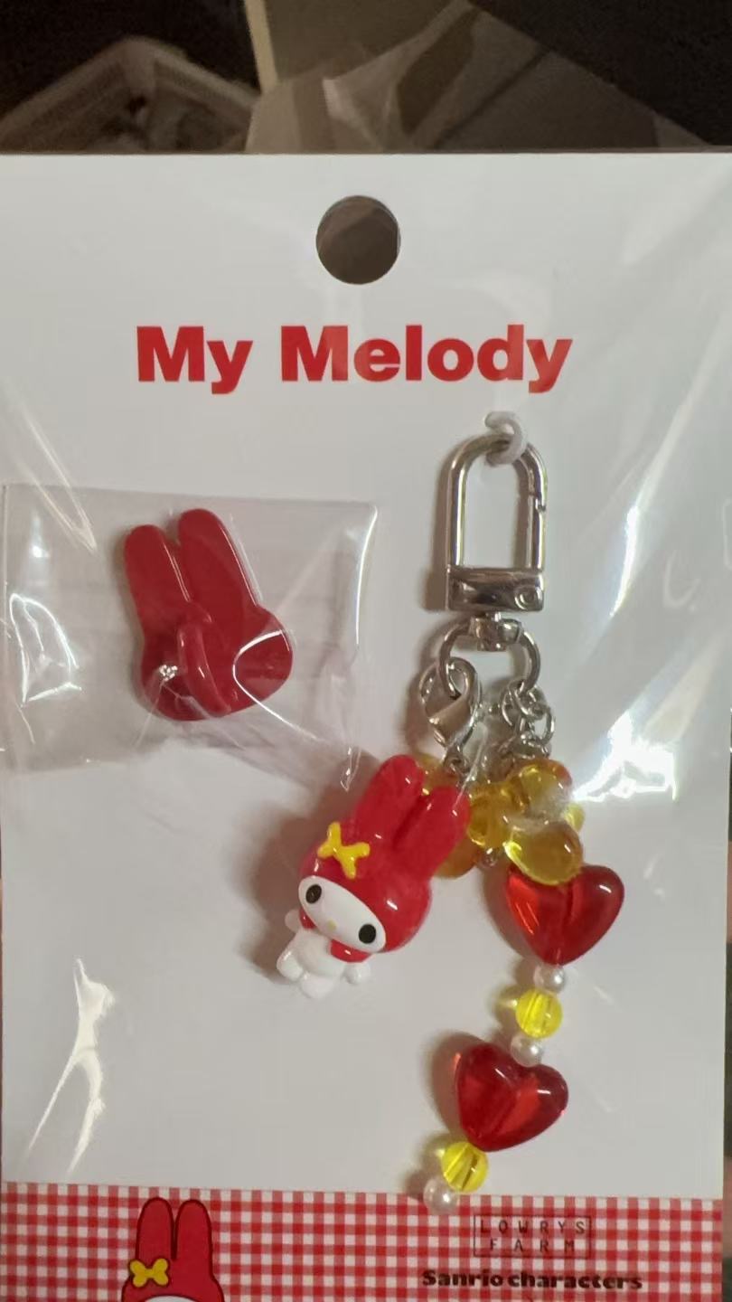 1001 三丽鸥 美乐蒂 红色心形图案树脂挂件钥匙扣