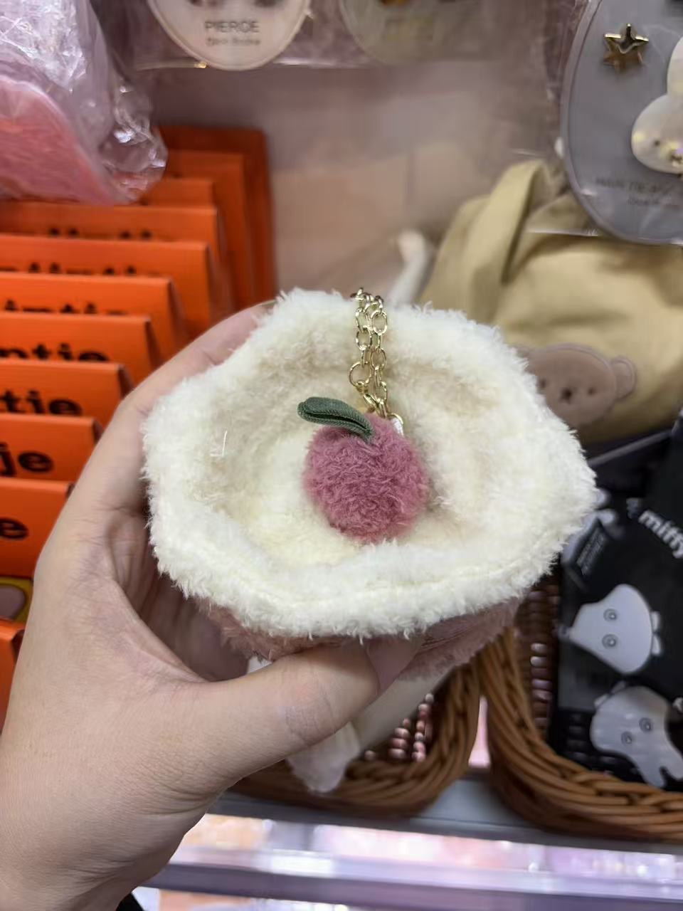 1007 毛绒蛋糕 樱桃拉链包