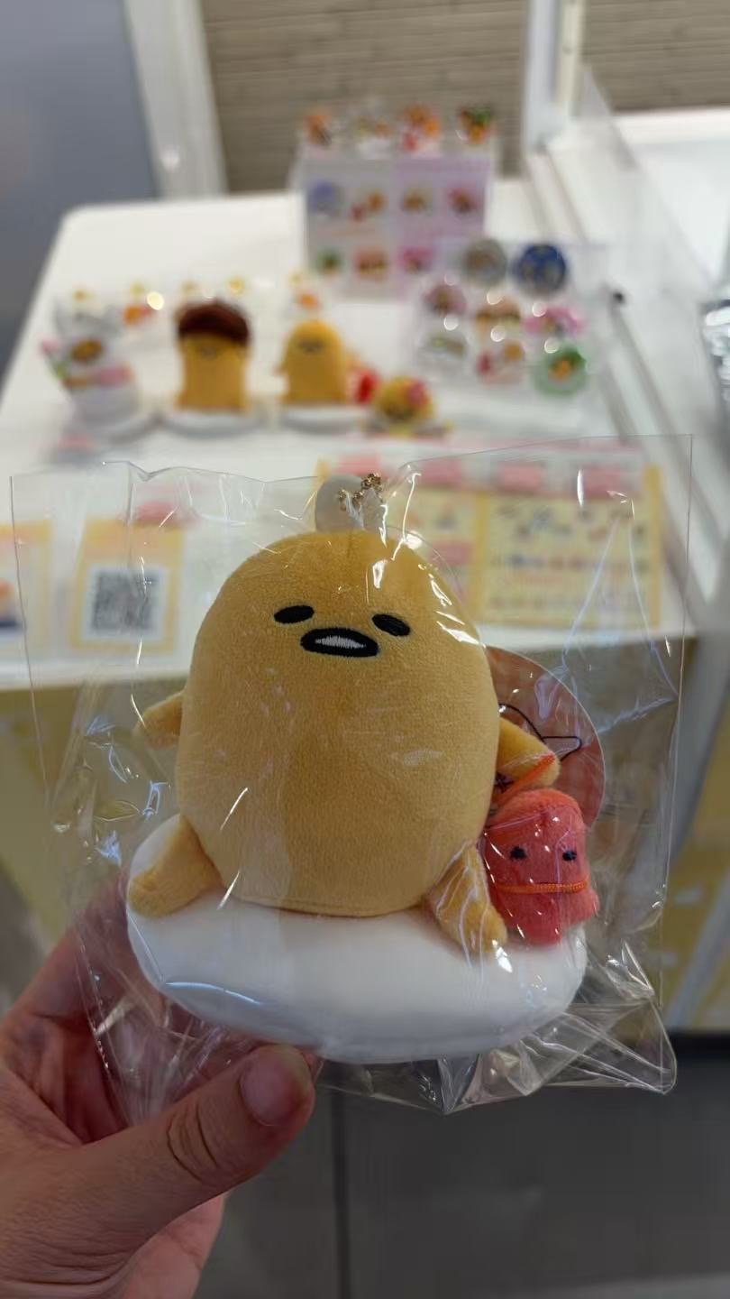 1007 蛋黄君 带小红散步 毛绒公仔