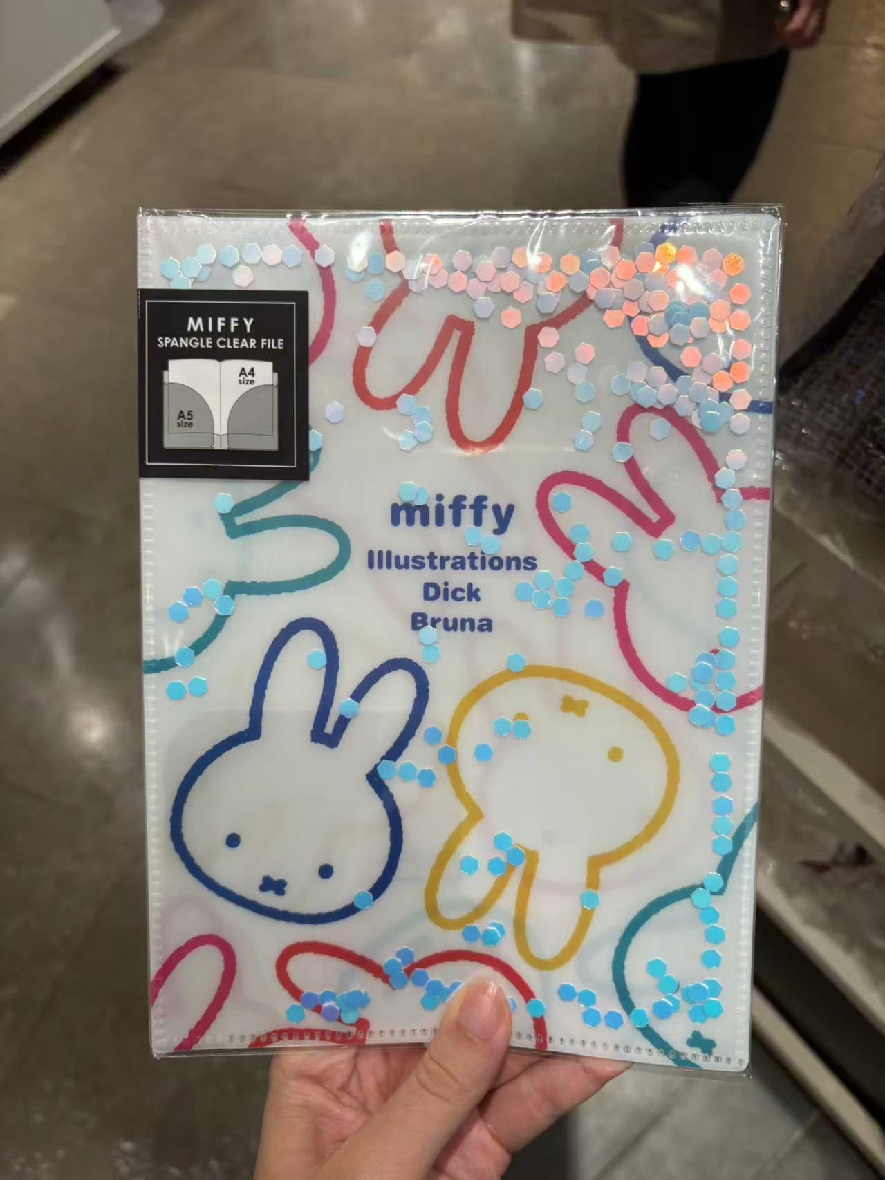 1012 米菲  亮片透明文件夹A5