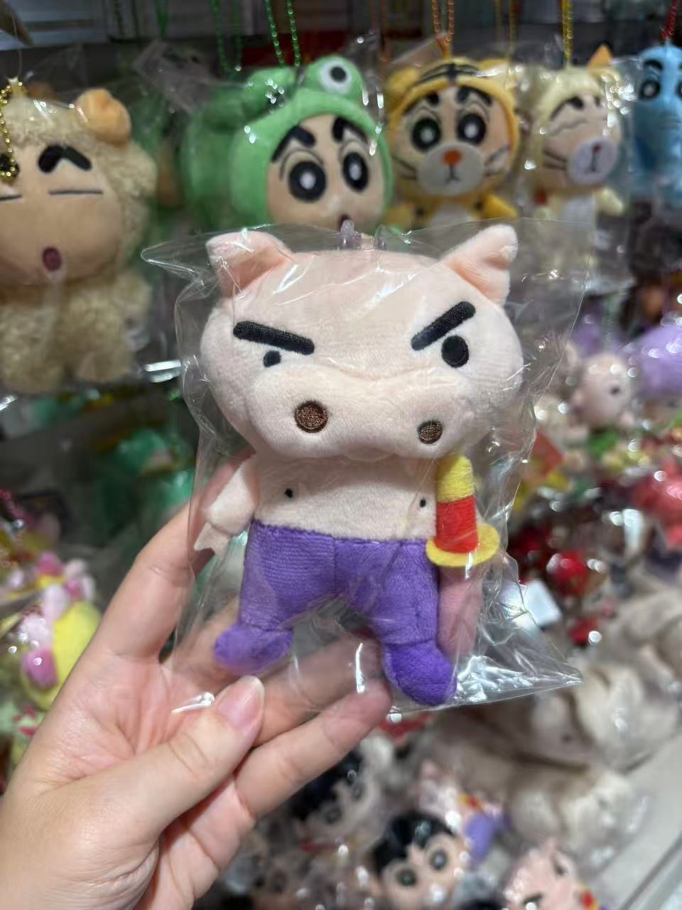 1015 蜡笔小新 猪嘟嘟 紫色毛绒挂件