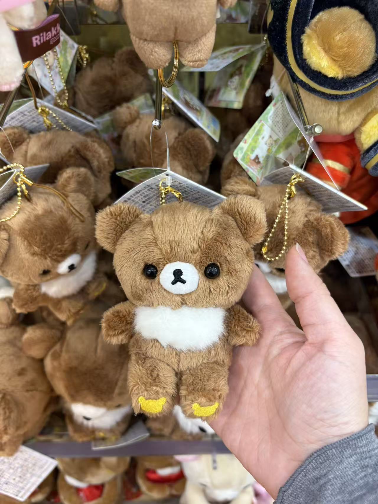 1017 轻松熊棕色 白胸毛ss 毛绒挂件