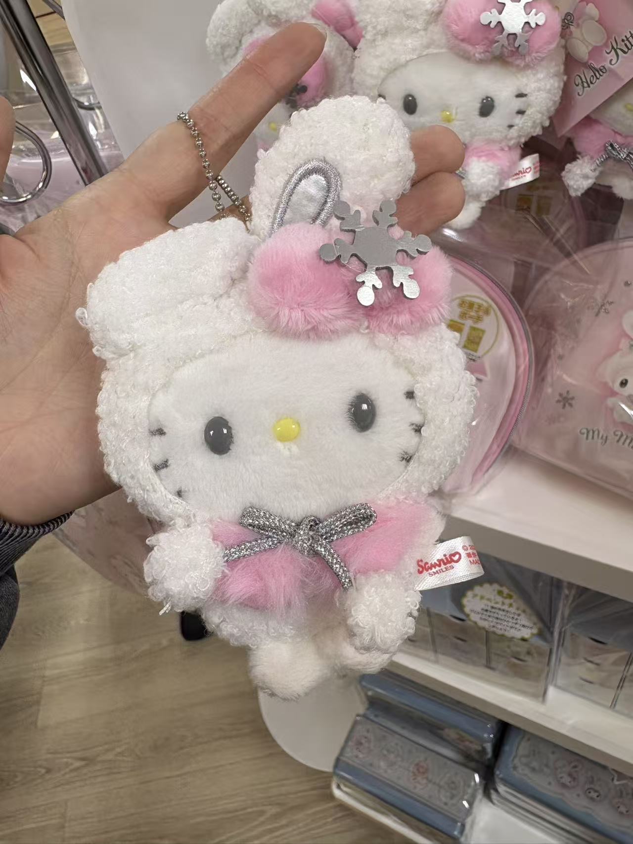 1017 雪兔装扮 kt毛绒挂件