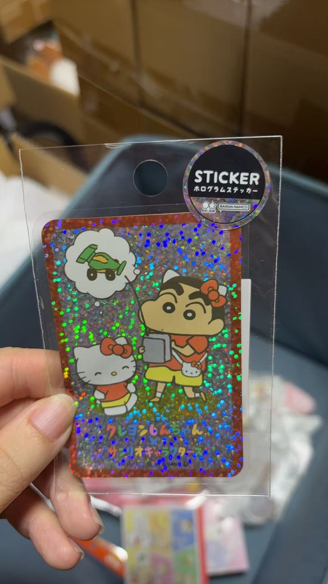 1018 三丽鸥 kt和蜡笔小新 银色亮闪闪贴纸