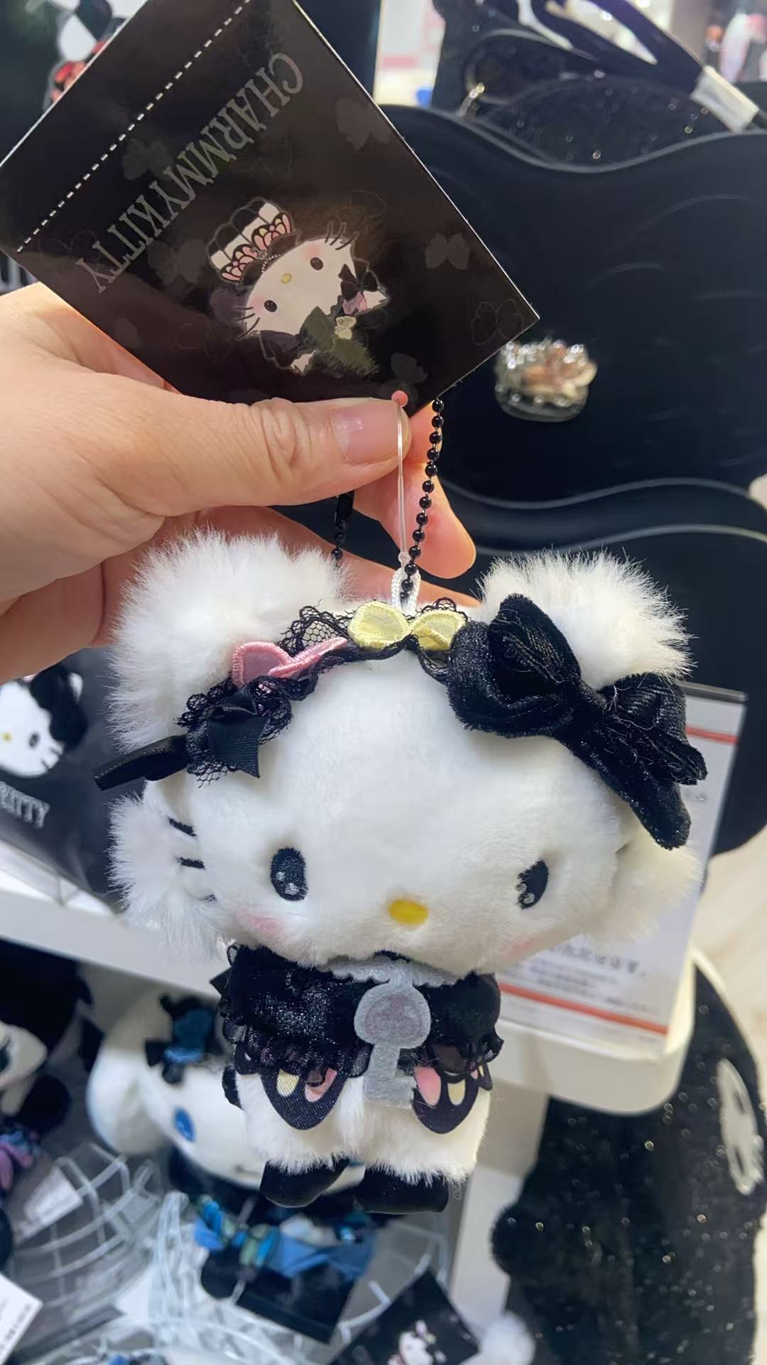 1021 三丽欧俏咪 白色 给蝴蝶结 花蝴蝶系列 毛绒挂件