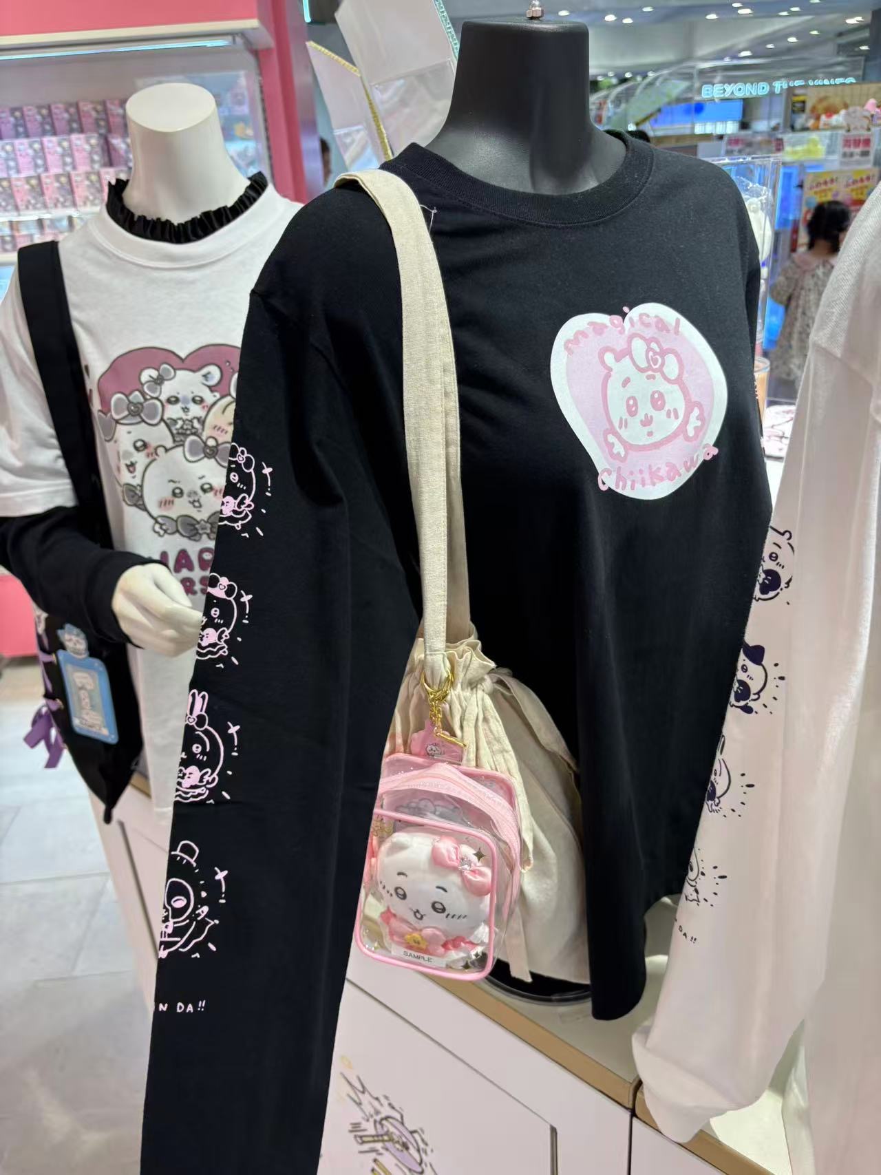 1021 CKW 小八乌萨奇吉伊 黑色长袖 L码