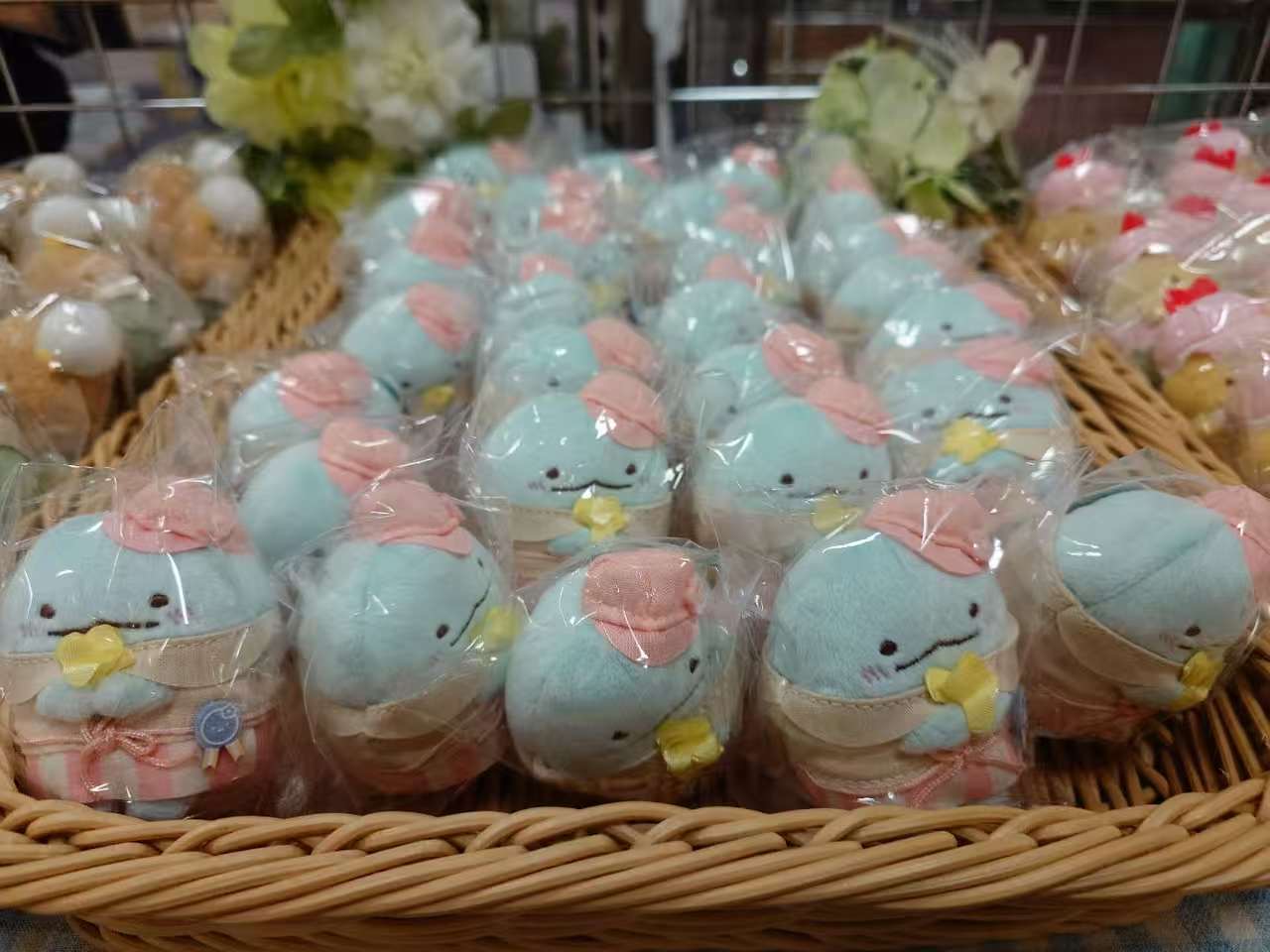 1024 角落小伙伴 小镇水龙手玉 戴粉色帽子 毛绒玩偶