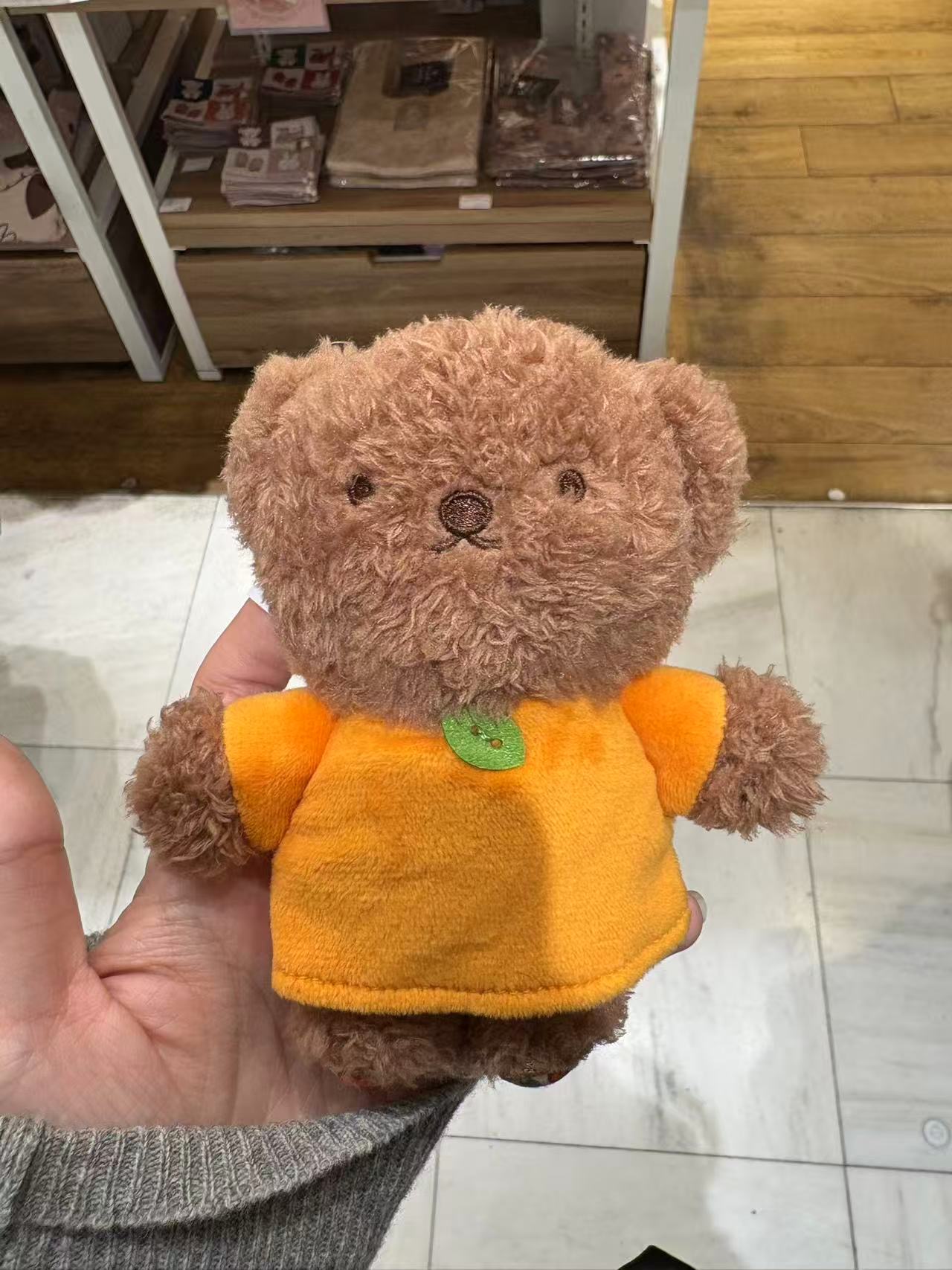 1024 米菲 鲍里斯 小熊 橘黄色上衣 毛绒挂件