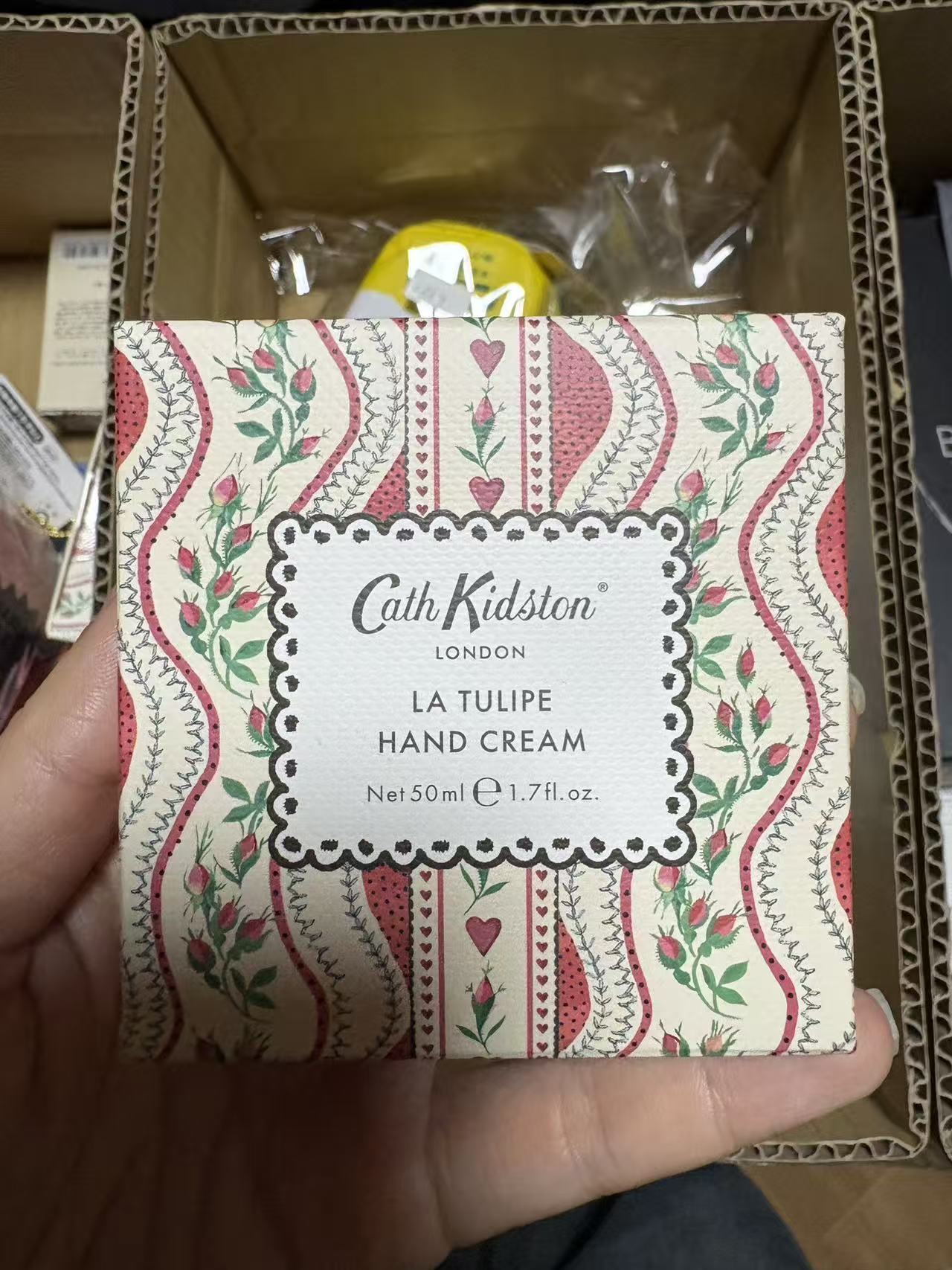 1110 CathKidston 花朵图案 郁金香护手霜