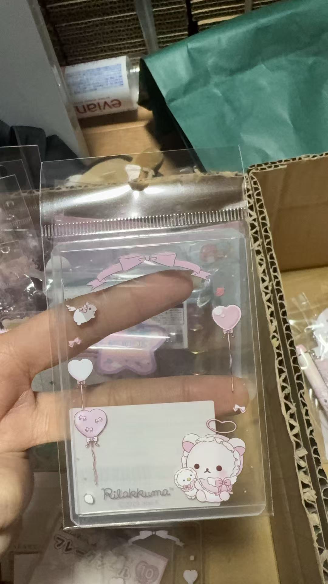 1114 轻松熊 粉色熊妹气球造型 透明硬质卡套