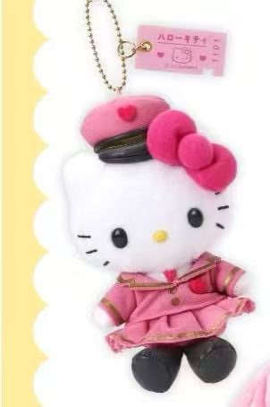 1114三丽鸥 kt 粉色制服 毛绒挂件