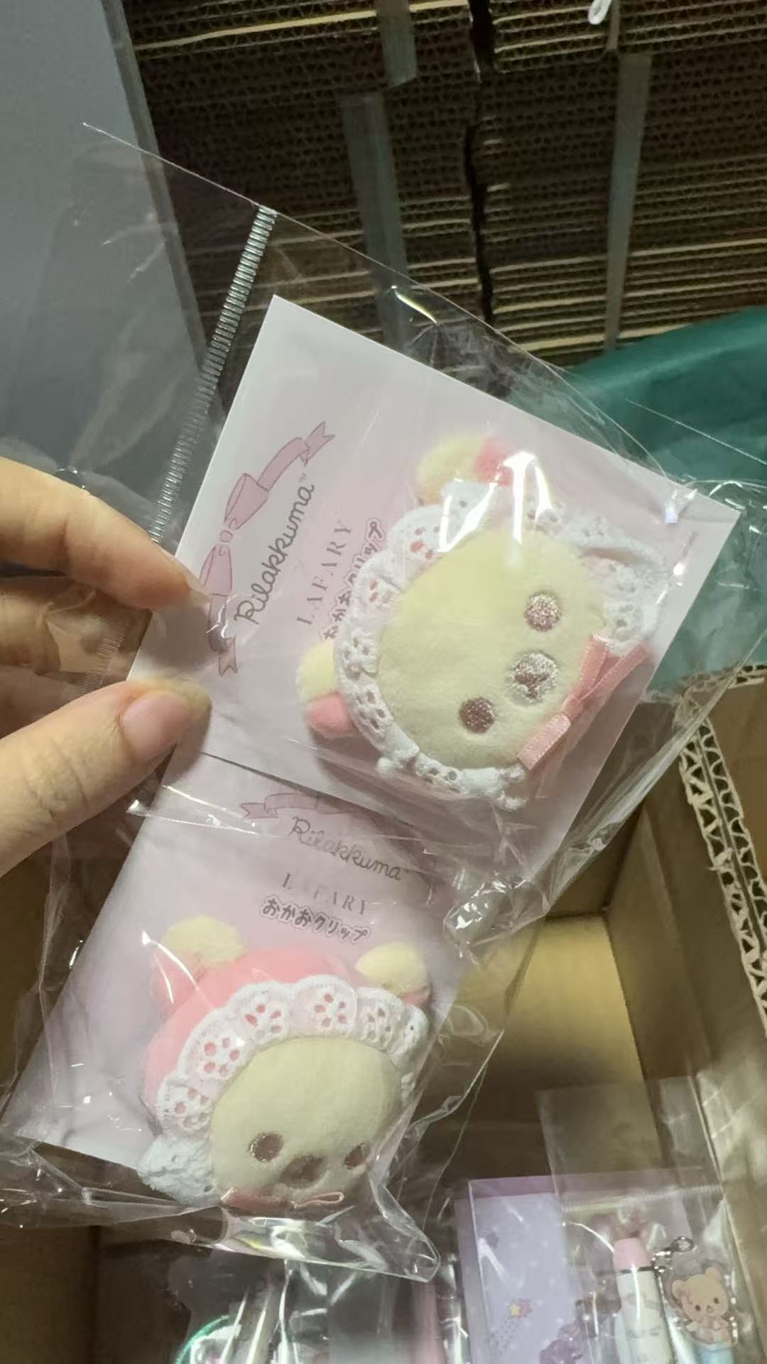 1114 熊妹花边 发圈