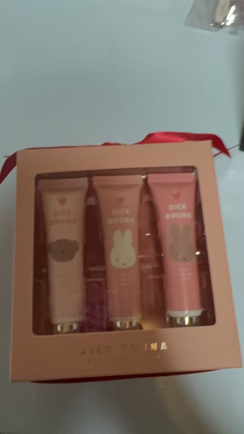 1116 米菲 多功能保湿霜护手霜三支装套装粉色盒