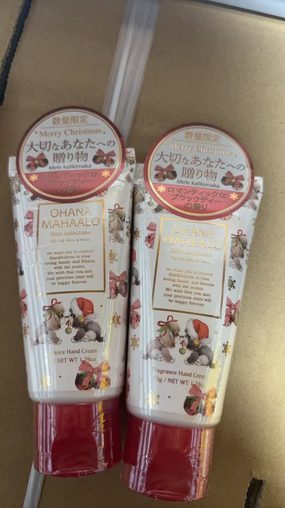 1116 圣诞限定 ohana mahaalo小狗香氛护手霜