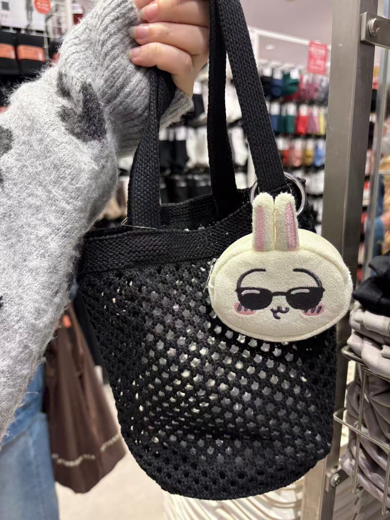 1125 CKW 乌萨奇 黑色网眼 手提包