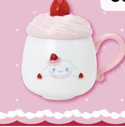1128 三丽鸥 玉桂狗草莓奶油蛋糕系列马克杯