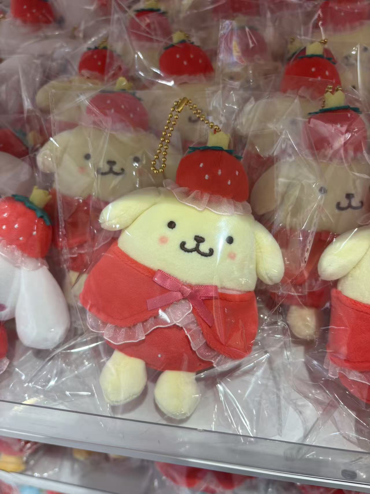 1201 三丽鸥 布丁狗 红色披肩草莓头饰 毛绒挂件