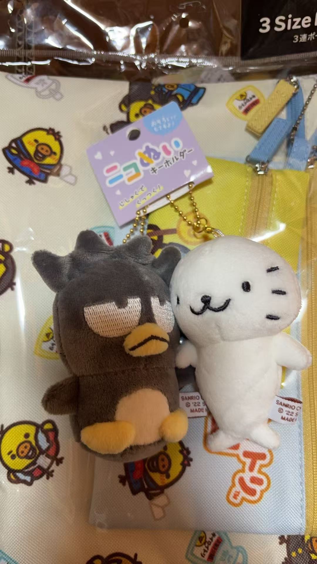 1207 三丽鸥 酷企鹅小海豹 毛绒挂件