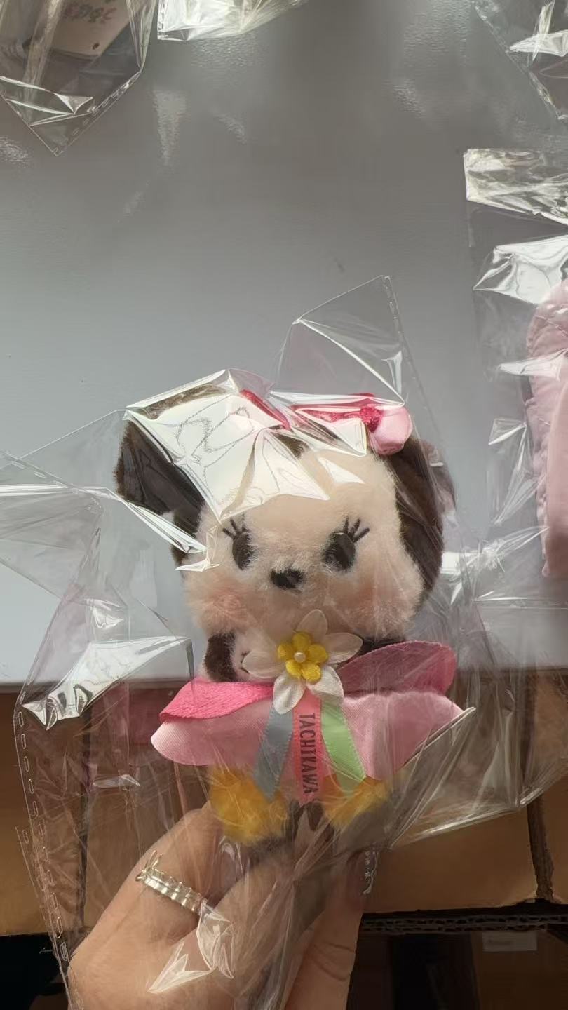 1207 迪士尼 米妮豆豆眼 胸前有花 毛绒玩偶