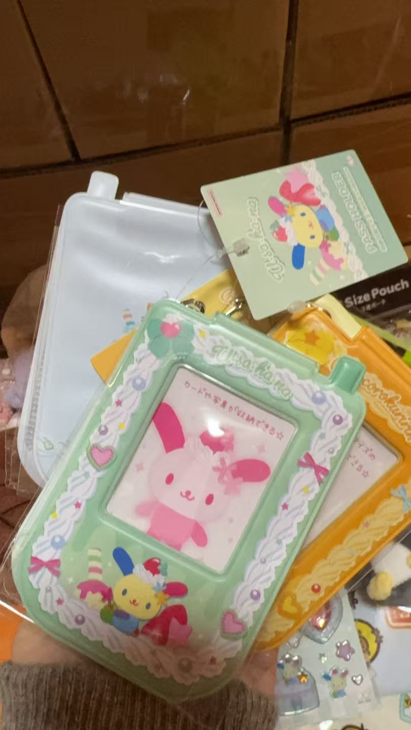 1208 三丽鸥 蹦蹦兔手机造型 绿色卡夹