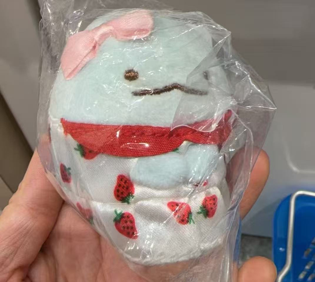 1215 角落生物草莓系列水龙手玉