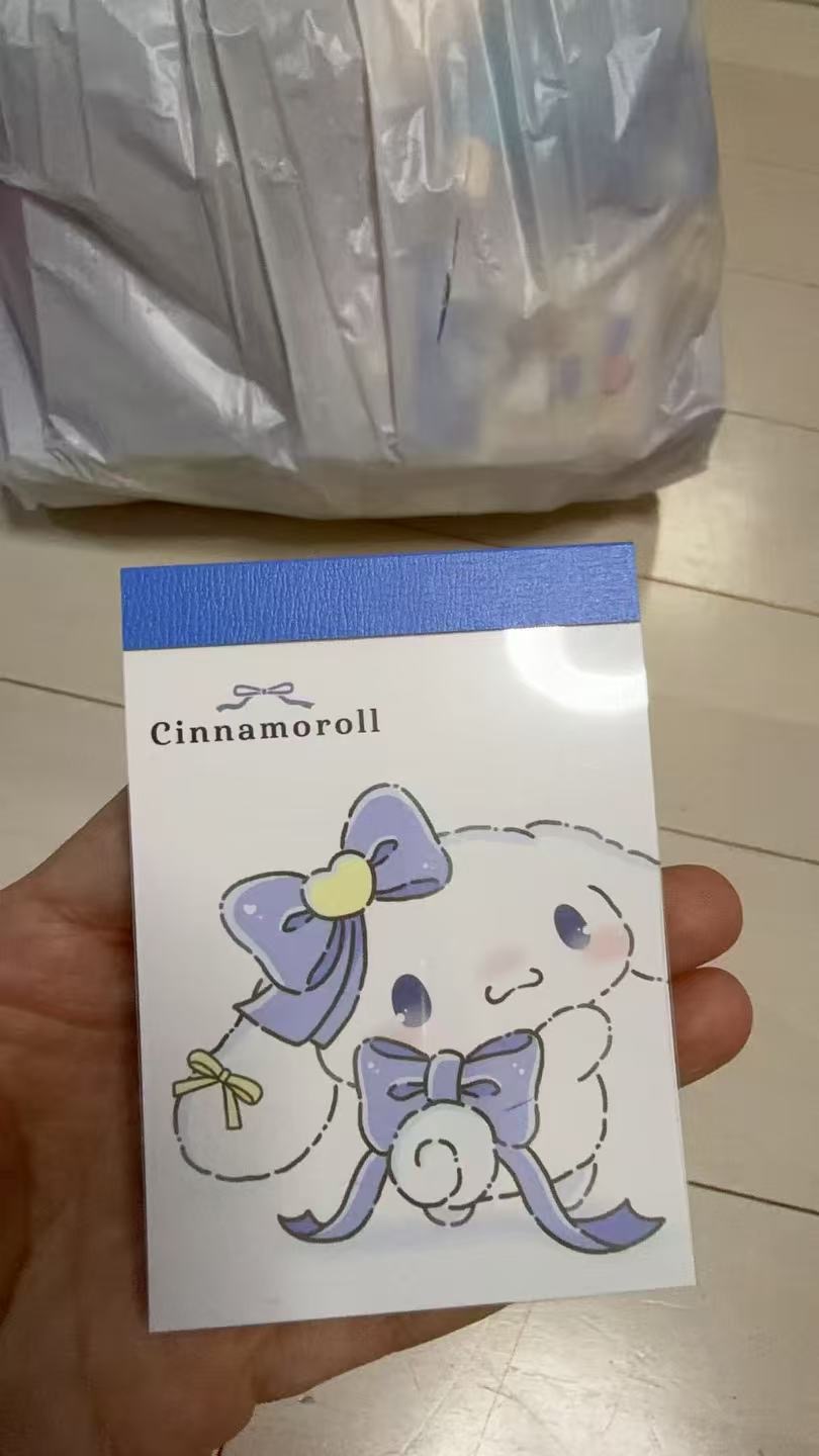 1218 紫色蝴蝶结玉桂狗 便签本