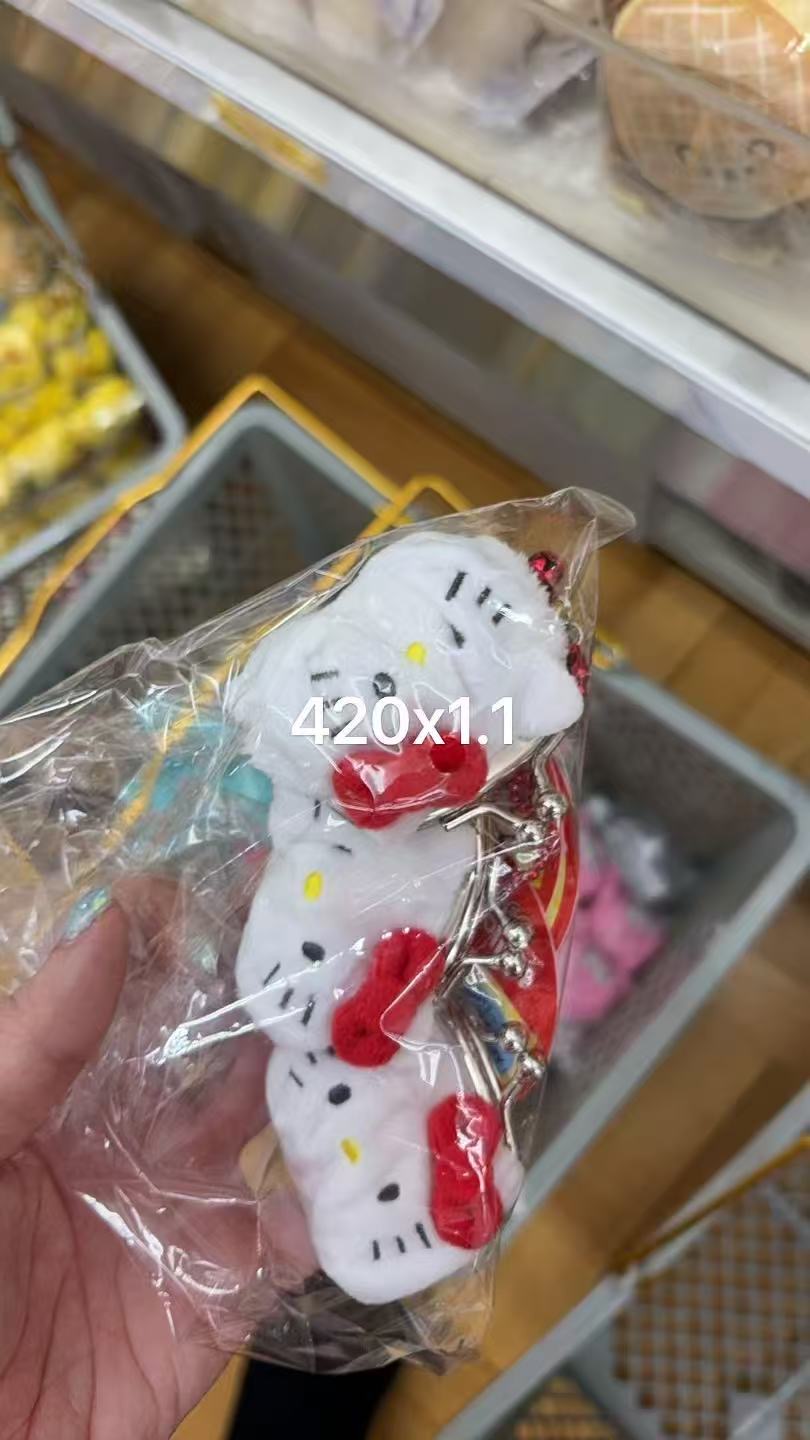 0110 折扣店 三丽鸥 kt毛绒零钱包收纳包