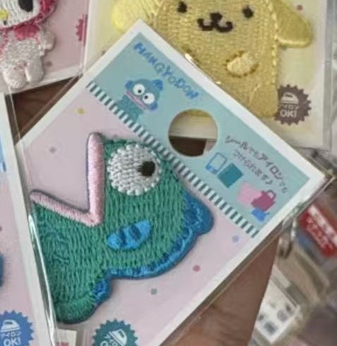 0113 折扣店三丽鸥丑鱼张嘴刺绣贴