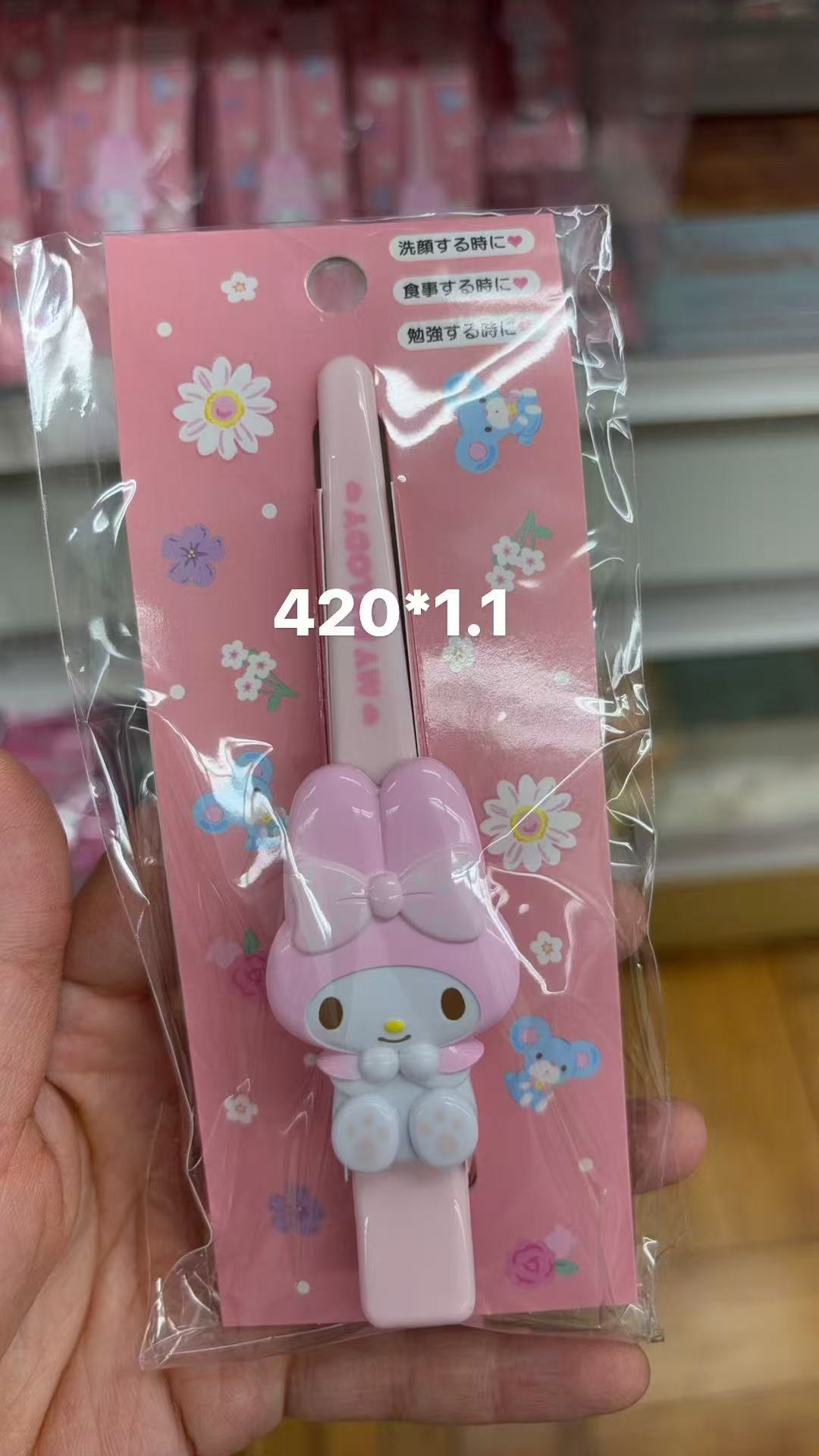 0120 折扣店 三丽欧美乐蒂一字夹