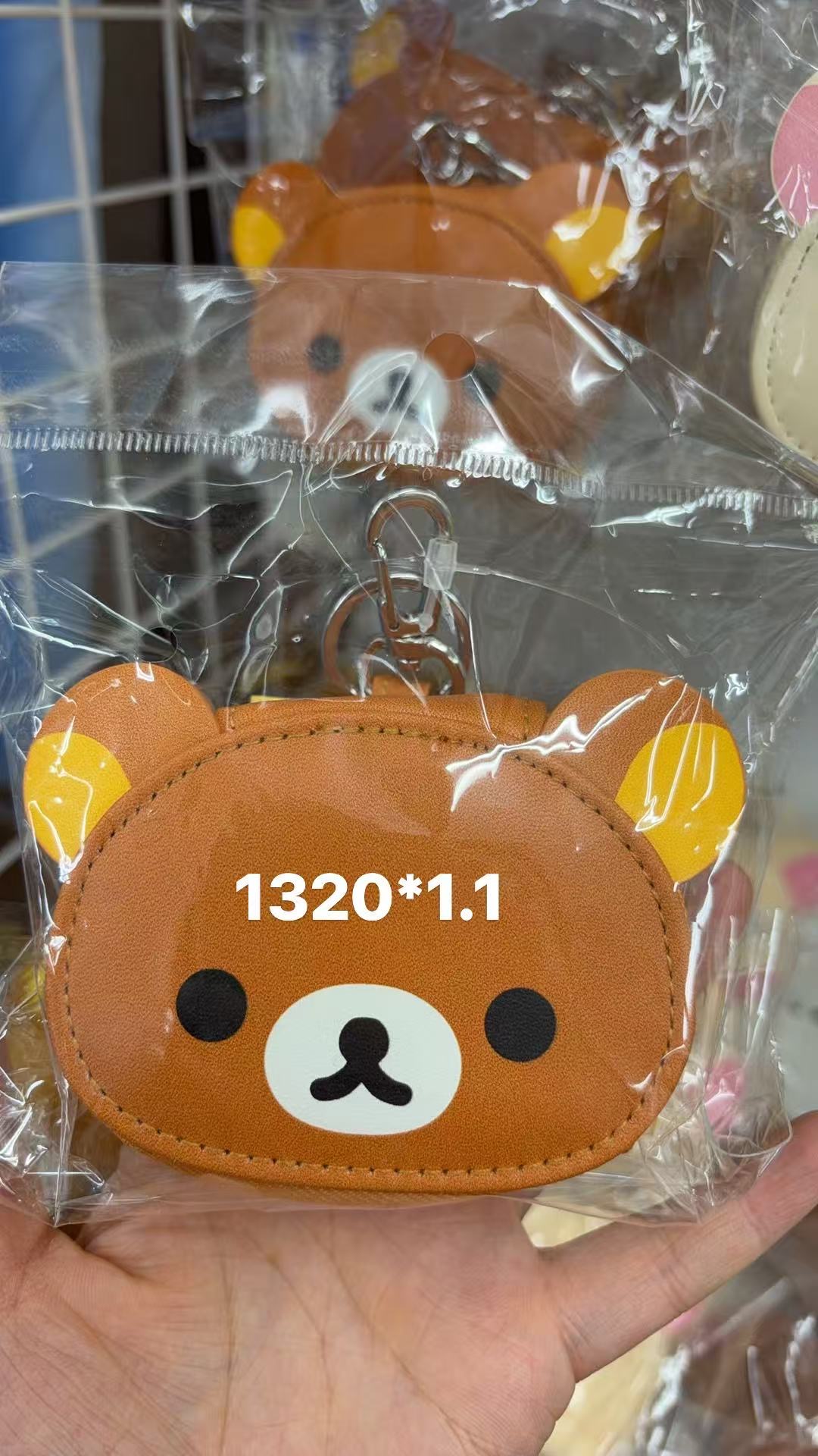 0123 折扣店熊哥大头 mini收纳包挂件