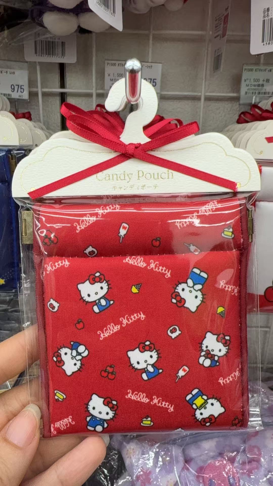 0130 折扣店三丽鸥  Kitty图案红色糖果袋