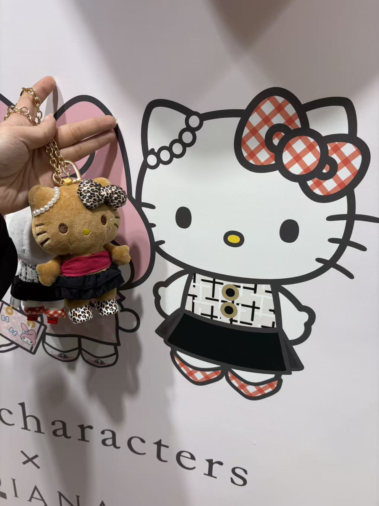 0131 三丽欧联名黑皮豹纹高跟鞋 挂件